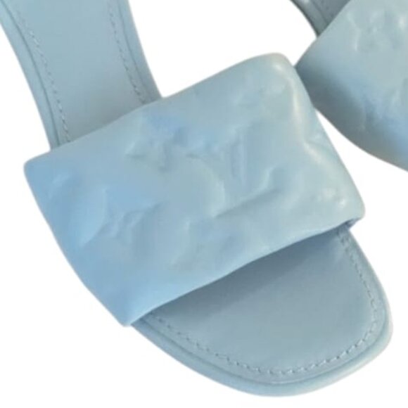 💙 Louis Vouitton Lambskin Baby Blue Revival Mule - 2 inch heels - Size 37 💙 - Picture 14 of 16